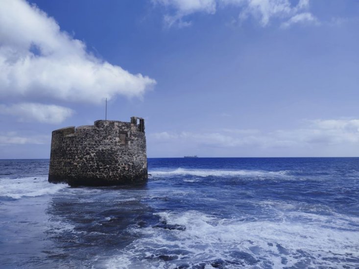 Castillos y Piratas